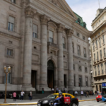 Noviembre: Cinco días sin bancos