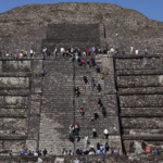 Mexico: Tiroteo y Muerte en piramide de la Luna