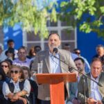 100 cuadras de asfalto y entrega de viviendas